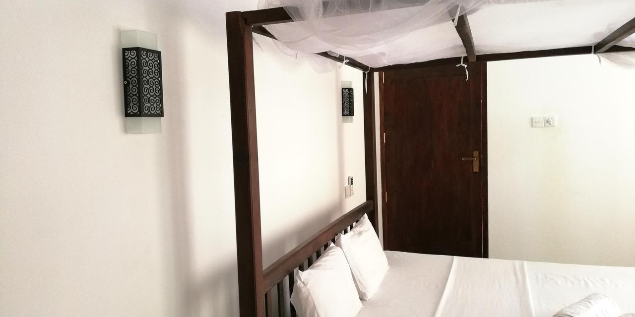 Ocean Voyage Tangalle Exterior foto